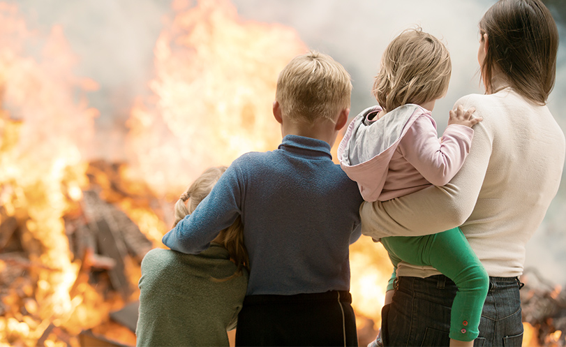 femmes et enfants d'abord